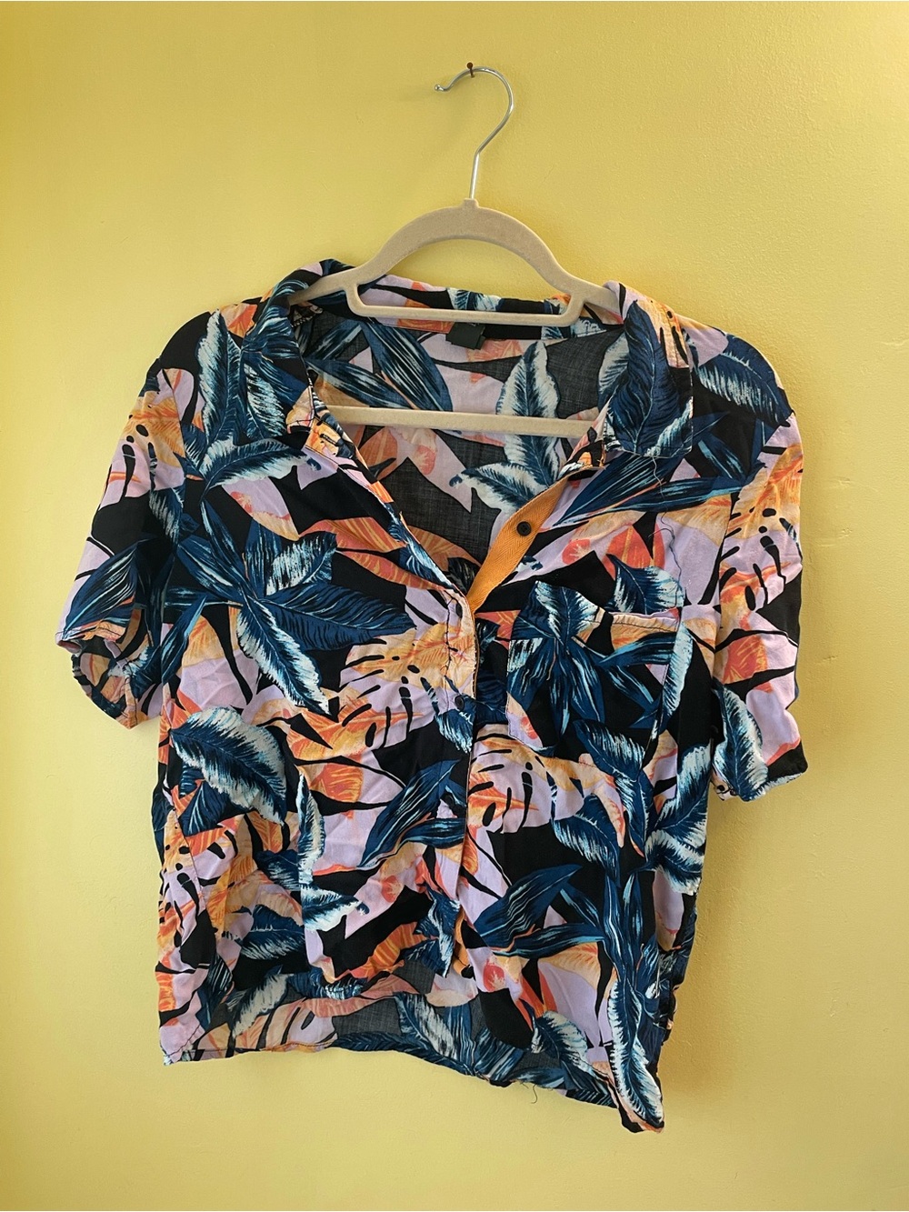 Wild Fable Short Sleeve Hawaiian Floral Shirt